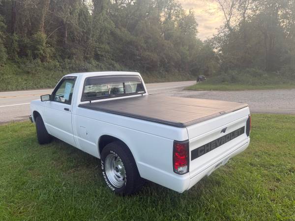 1992 Chevrolet S10 V8 — photo 5