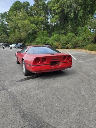 1984 Chevrolet Corvette Base 2dr Hatchback — photo 4