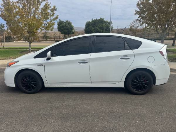 2013 Toyota Prius Two 5dr Hatchback CVT — photo 5