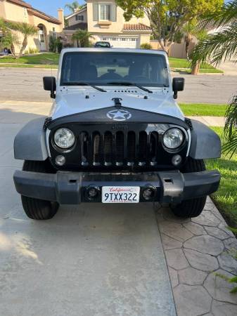 2014 Jeep Wrangler Sport — photo 2
