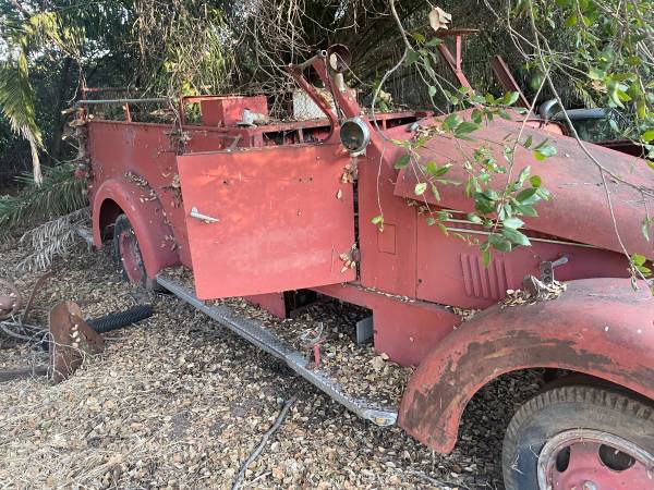 1948 Nissan Seagrave Fire — photo 2