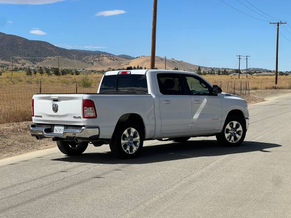 2021 RAM 1500 Big Horn/Lone Star — photo 3