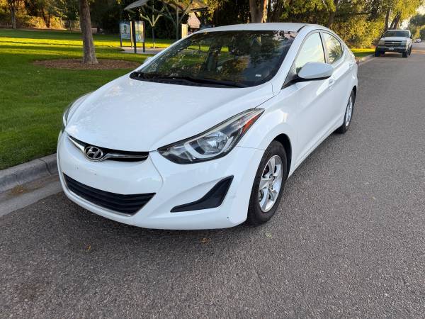 2014 Hyundai Elantra SE 4dr Sedan Automatic — photo 1