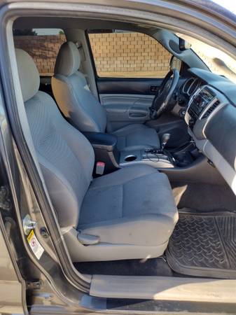 2012 Toyota Tacoma PreRunner — photo 9