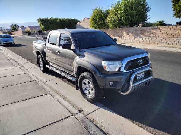 2012 Toyota Tacoma PreRunner — photo 1
