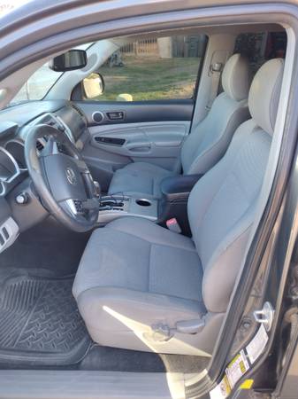 2012 Toyota Tacoma PreRunner — photo 10