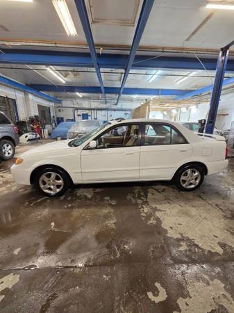 2002 Mazda Protege DX — photo 5