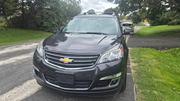 2013 Chevrolet Traverse LS All-wheel Drive Automatic — photo 2