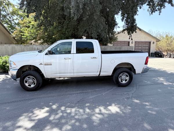 2013 RAM 2500 SLT 4x2 Crew Cab 149 in. WB Automatic — photo 1