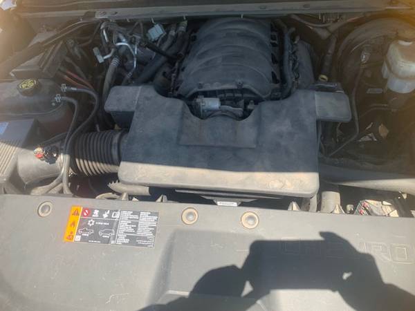2019 Chevrolet Tahoe LS 4x4 Automatic — photo 5