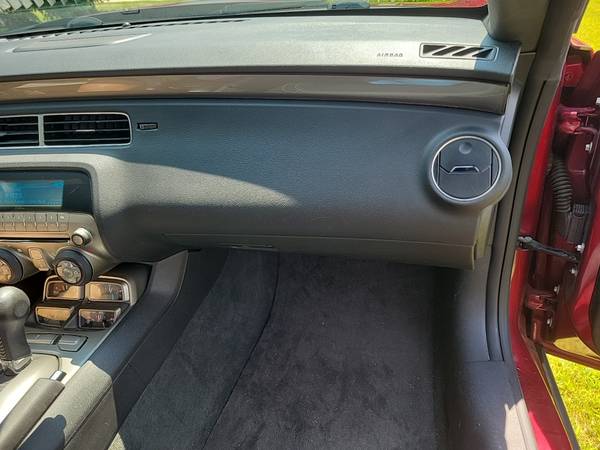 2011 Chevrolet Camaro 1LT 2dr Coupe Manual — photo 8