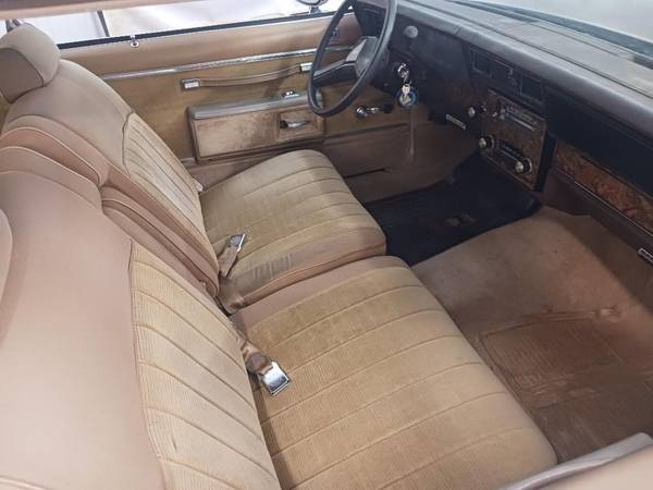 1982 Chevrolet Caprice Classic 4dr Sedan — photo 1