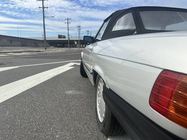 1987 Mercedes-Benz 560sl V8 — photo 9