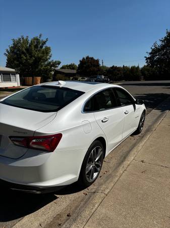 2019 Chevrolet Malibu Premier 4dr Sedan Automatic — photo 8