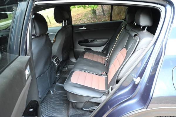 2022 KIA Sportage Nightfall 4dr Front-Wheel Drive Automatic — photo 12