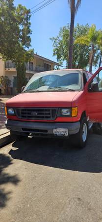 2007 Ford E 250 Commercial Cargo Van Automatic — photo 1