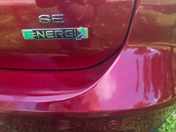 2017 Ford C MAX Hybrid SE 4dr Hatchback CVT — photo 7