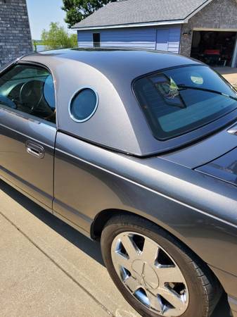 2003 Ford Thunderbird Base 2dr Convertible Automatic — photo 4