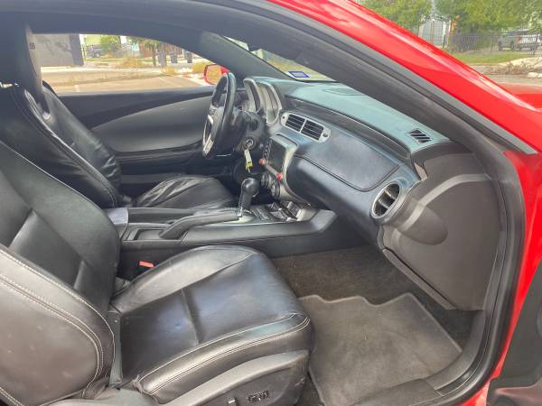 2013 Chevrolet Camaro 2LS — photo 6