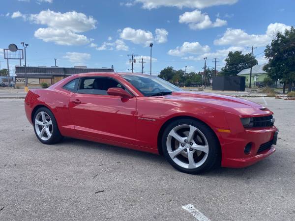 2013 Chevrolet Camaro 2LS — photo 1