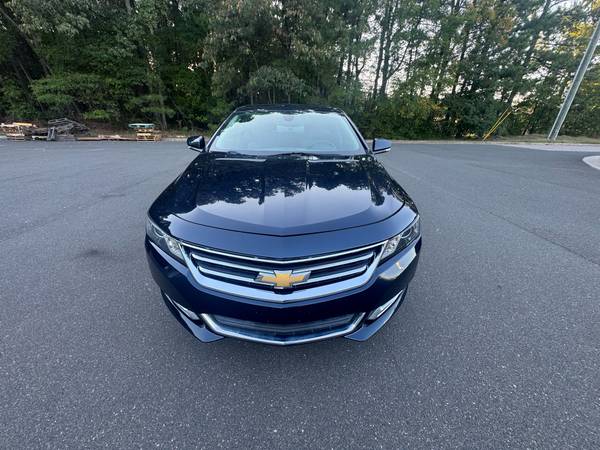 2016 Chevrolet Impala LT w 3LT CNG 4dr Sedan Automatic — photo 3