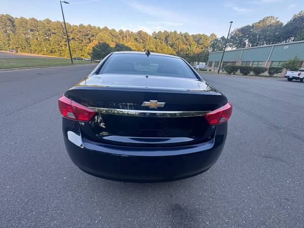 2016 Chevrolet Impala LT w 3LT CNG 4dr Sedan Automatic — photo 10
