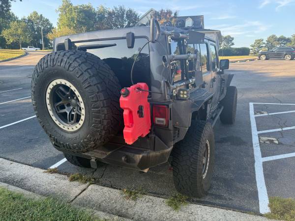 2015 Jeep Wrangler Rubicon 2dr 4x4 Manual — photo 2