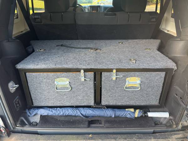 2015 Jeep Wrangler Rubicon 2dr 4x4 Manual — photo 10