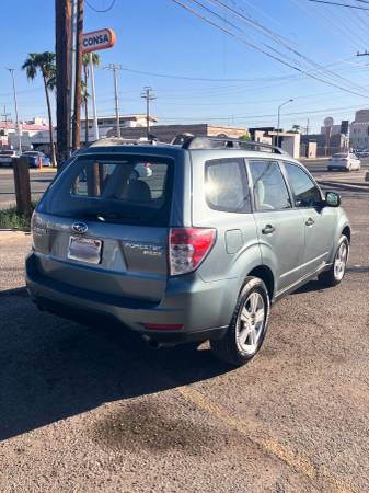 2012 Subaru Forester 2.5X 4dr All-wheel Drive Manual — photo 5