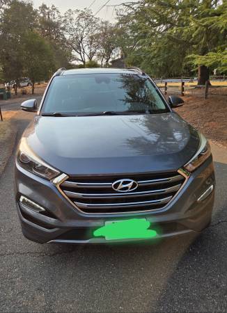 2016 Hyundai Tuscon Limited — photo 1