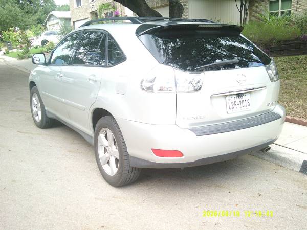 2004 Lexus RX 330 Base All-wheel Drive Automatic — photo 3