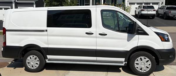 2025 Ford Transit Cargo VAN Base — photo 9