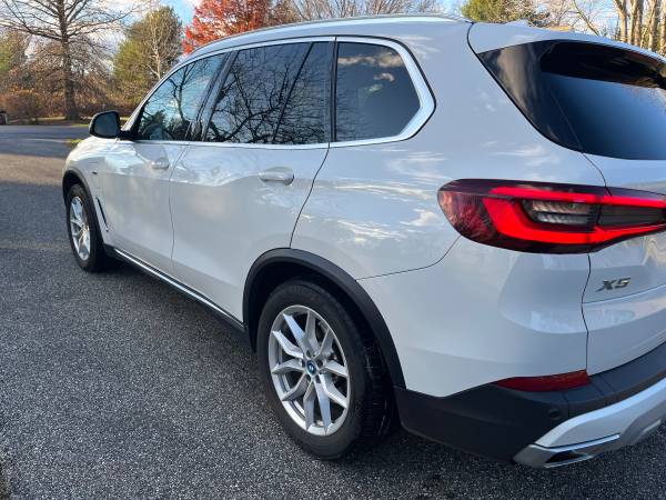 2023 BMW X5 45e — photo 10