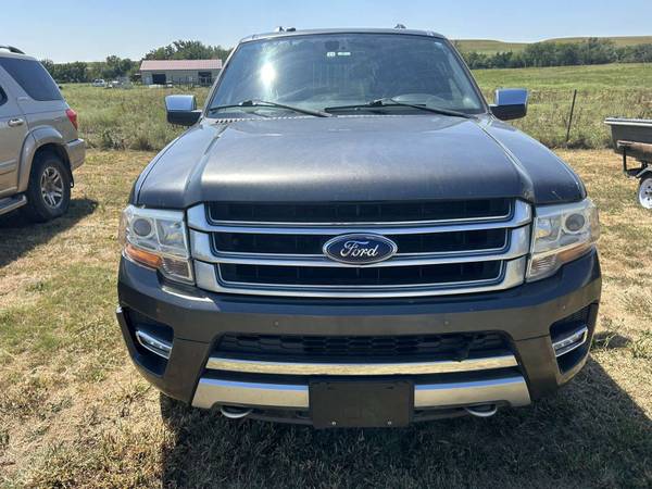 2017 Ford Expedition EL Platinum — photo 2