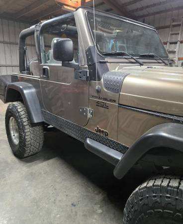 2003 Jeep Wrangler X 2dr 4x4 Manual — photo 11
