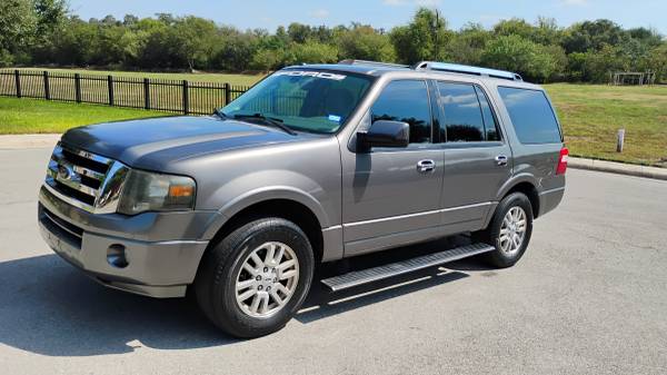 2012 Ford Expedition XL 4dr 4x4 Automatic — photo 1