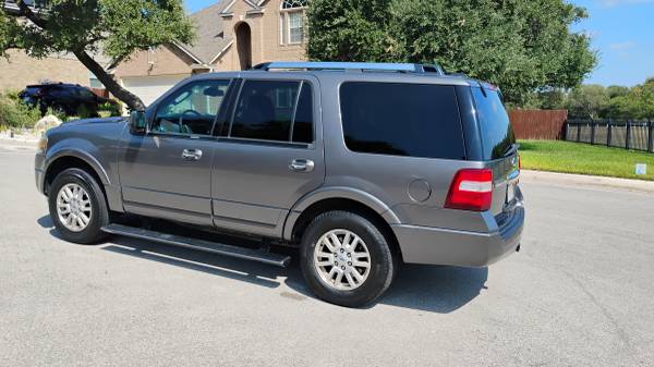 2012 Ford Expedition XL 4dr 4x4 Automatic — photo 5