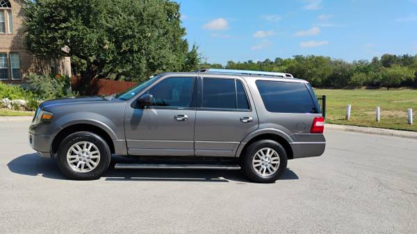 2012 Ford Expedition XL 4dr 4x4 Automatic — photo 3