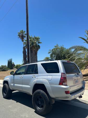 2005 Toyota 4runner SR5 Sport V8 4x4 Automatic — photo 6