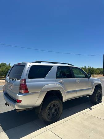 2005 Toyota 4runner SR5 Sport V8 4x4 Automatic — photo 5