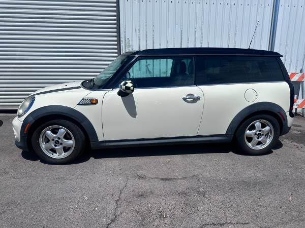 2011 MINI Clubman Cooper — photo 5
