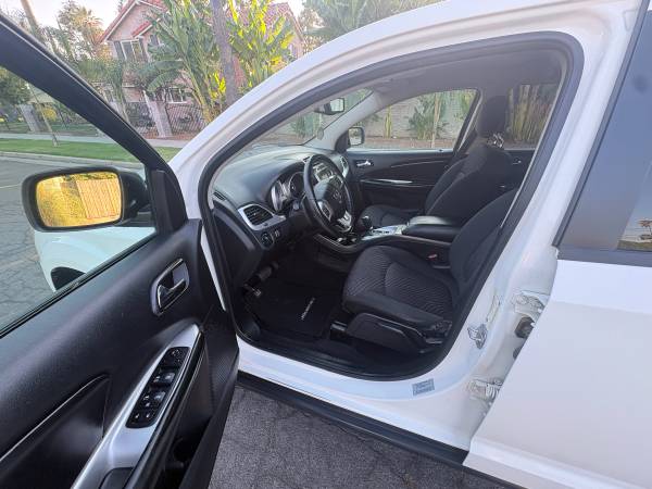 2016 Dodge Journey SE 4dr All-wheel Drive Automatic — photo 5