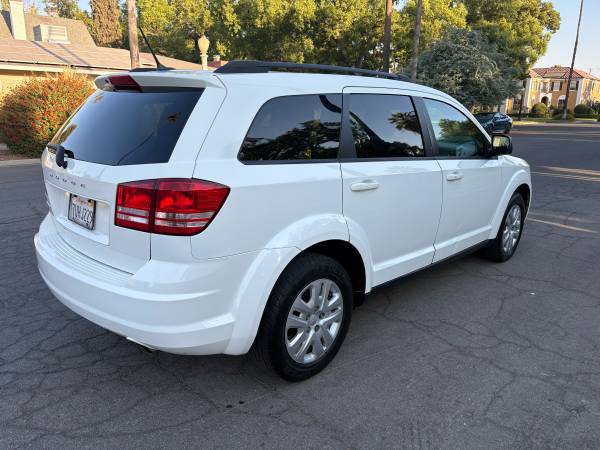 2016 Dodge Journey SE 4dr All-wheel Drive Automatic — photo 2