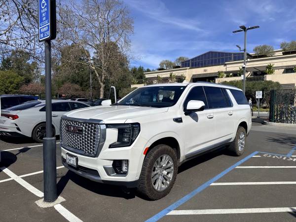 2023 GMC Yukon XL SLE — photo 6