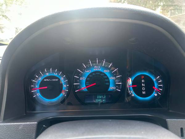2012 Ford Fusion SE 4dr Front-wheel Drive Sedan Automatic — photo 9