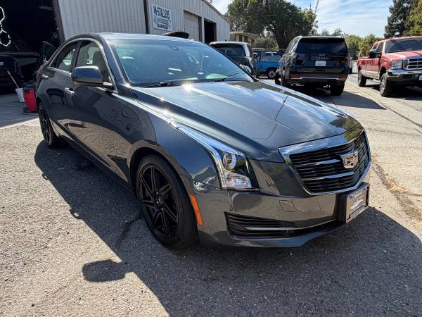 2017 Cadillac ATS V Base 4dr Rear-wheel Drive Sedan Automatic — photo 2