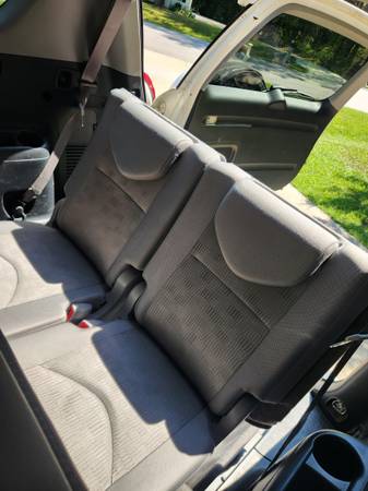 2010 Toyota Rav4 Base 4dr 4x4 Automatic — photo 11