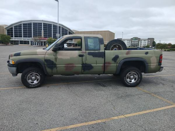1996 Dodge RAM 1500 Laramie SLT — photo 4