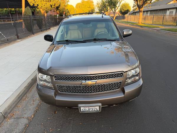 2011 Chevrolet Tahoe LTZ 4x2 Automatic — photo 9