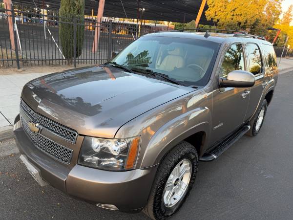 2011 Chevrolet Tahoe LTZ 4x2 Automatic — photo 1
